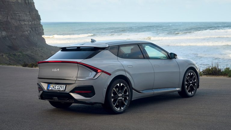 Cómo elegir un SUV eléctrico para viajes largos en España: autonomía, carga DC y red de puntos Cómo elegir un SUV eléctrico para viajes largos en España: autonomía, carga DC y red de puntos