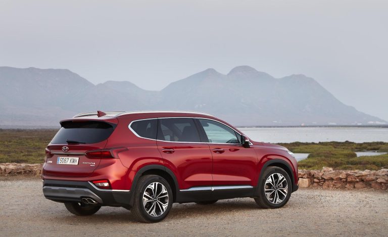 Hyundai Santa Fe PHEV a examen: cómo integra 253 CV combinados y tracción total un SUV-D coreano de siete plazas Hyundai Santa Fe PHEV a examen: cómo integra 253 CV combinados y tracción total un SUV-D coreano de siete plaz