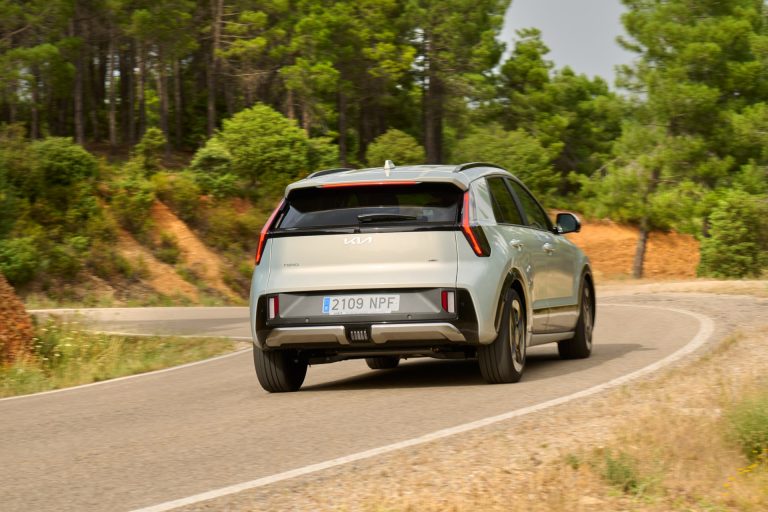 Cómo funciona la gestión térmica de la batería en un SUV eléctrico urbano: bomba de calor, precondicionado y rendimiento en invierno Cómo funciona la gestión térmica de la batería en un SUV eléctrico urbano: bomba de calor, precondicionado y r