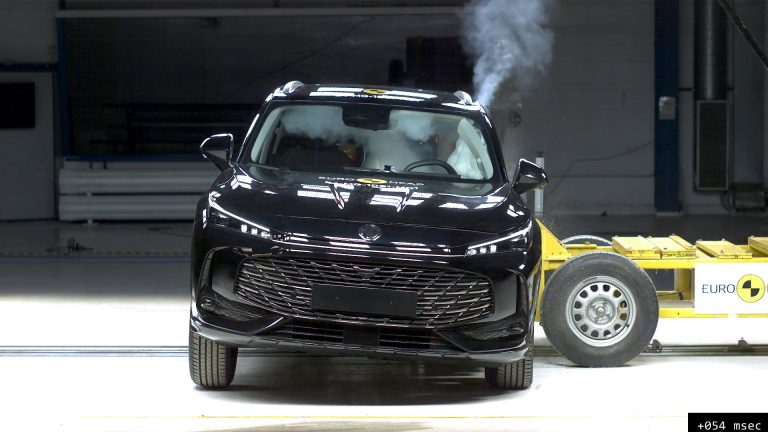 MG HS PHEV a examen: cómo compite un SUV-C enchufable chino con más de 100 km de autonomía eléctrica MG HS PHEV a examen: cómo compite un SUV-C enchufable chino con más de 100 km de autonomía eléctrica