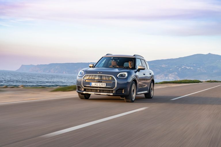 MINI Aceman a examen: cómo gestiona la batería y la maniobrabilidad un SUV-B eléctrico premium pensado para ciudad MINI Aceman a examen: cómo gestiona la batería y la maniobrabilidad un SUV-B eléctrico premium pensado para ci