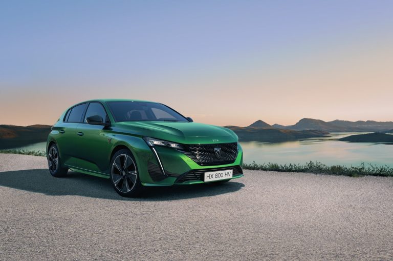 Guía de compra: cómo elegir un compacto eléctrico en 2026 según la garantía de batería, SOH mínimo cubierto y