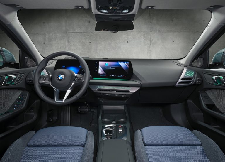 Ranking de compactos PHEV 2026 por depreciación estimada a 3 años: qué enchufables C conservan mejor valor res