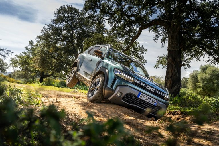 Ranking de SUV-B gasolina por debajo de 25.000 € en 2026 con mejor relación equipamiento/precio