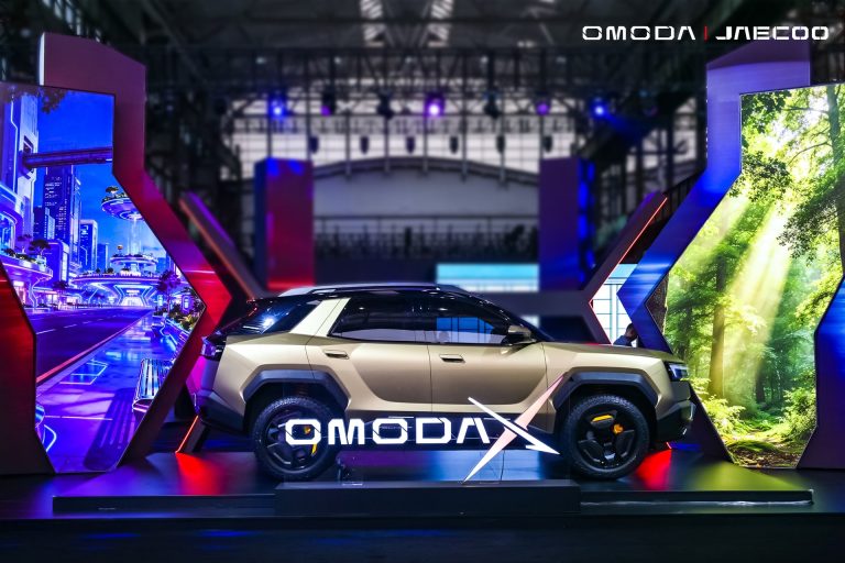 Omoda 9 vs Jaecoo 7 PHEV vs Lynk & Co 08: tres SUV premium chinos híbridos enchufables enfrentados en autonomí