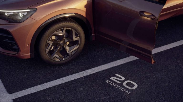 Ranking de SUV PHEV 2026 con menor consumo real con batería agotada entre 45.000 y 65.000 € Ranking de SUV PHEV 2026 con menor consumo real con batería agotada entre 45.000 y 65.000 €